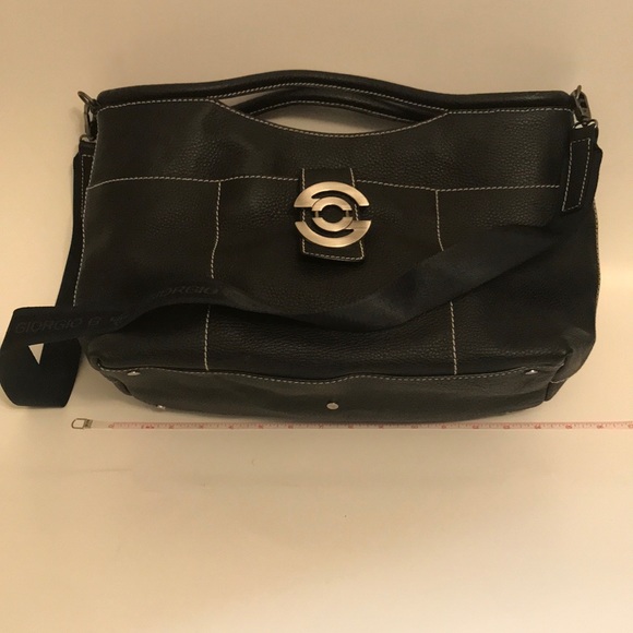 Authentic Giorgio G(ucci) Leather Shoulder Bag - Picture 2 of 8